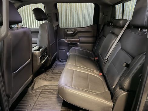 Used 2019 GMC Sierra 1500 SLT image 15