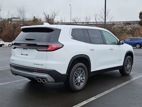 Certified 2025 GMC Acadia Elevation image 6