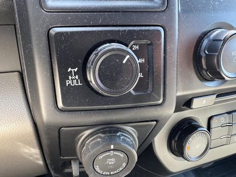 Used 2018 Ford F150 XL w/ Equipment Group 101A Mid AWD/4WD image 19
