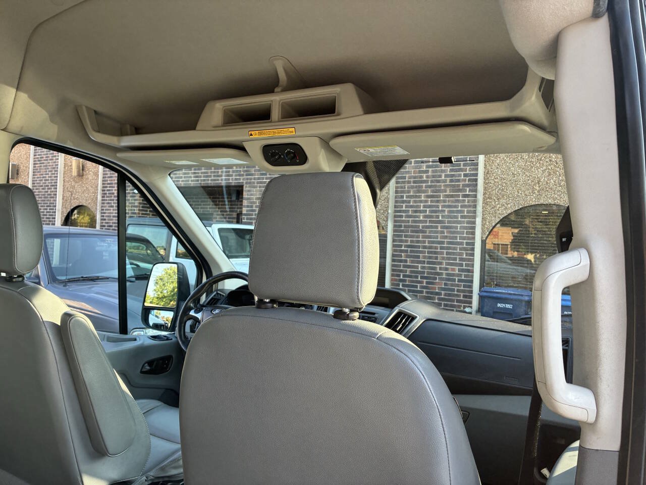 Used 2016 Ford Transit 350 XL RWD image 25