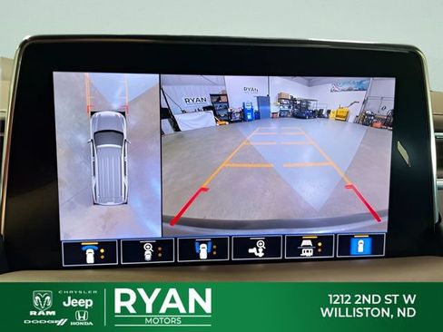 Used 2021 Chevrolet Suburban High Country w/ Max Trailering Package AWD/4WD image 26