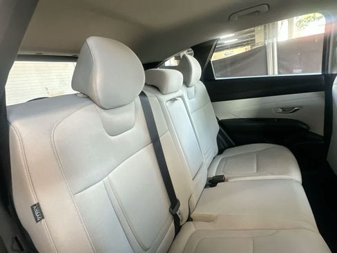 Used 2026 Hyundai Tucson SE FWD image 26