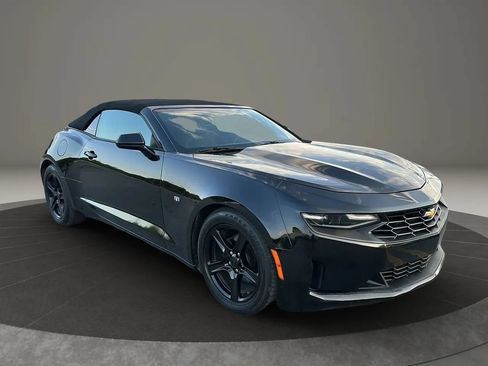 Used 2019 Chevrolet Camaro LT RWD image 36