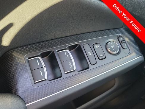 Used 2024 Honda Civic Touring image 15