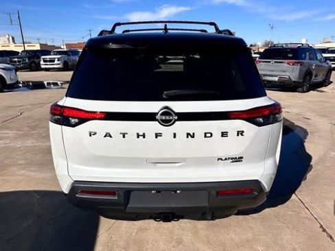 New 2026 Nissan Pathfinder Platinum w/ Cargo Package image 7