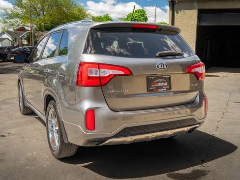 Used 2015 Kia Sorento SX AWD/4WD image 12