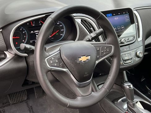 Used 2019 Chevrolet Malibu RS w/ LPO, Convenience Package 1 image 14