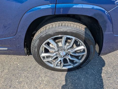 Used 2022 GMC Terrain Denali AWD/4WD image 5