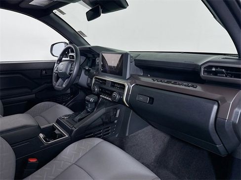 Used 2024 Toyota Tacoma 2WD Double Cab image 26