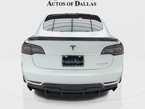 Used 2021 Tesla Model 3 Performance image 11