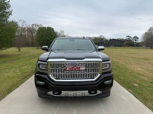 Used 2018 GMC Sierra 1500 Denali w/ Denali Ultimate Package image 2