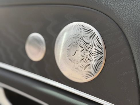 Used 2022 Mercedes-Benz E 350 Sedan image 30