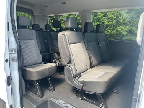 Used 2024 Ford Transit 350 XLT RWD image 19
