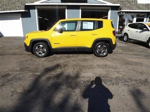 Used 2016 Jeep Renegade Sport w/ Power & Air Group FWD image 2