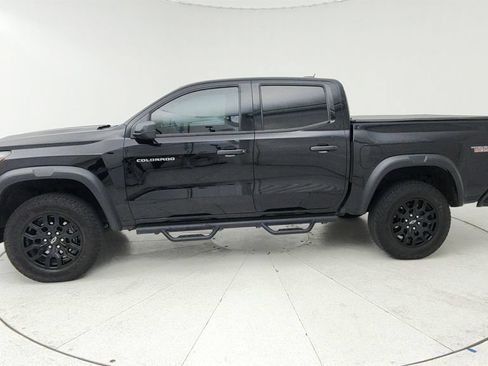 Used 2024 Chevrolet Colorado Trail Boss AWD/4WD image 4