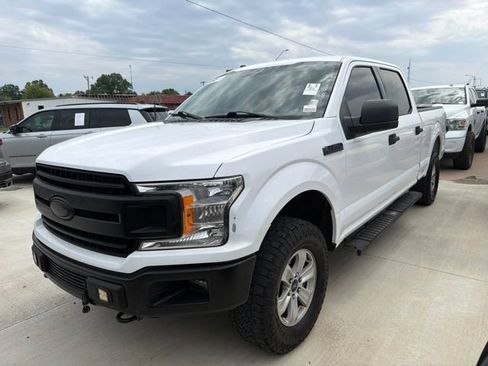 Used 2018 Ford F150 XLT AWD/4WD image 2
