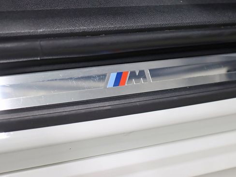 Used 2021 BMW 330i xDrive Sedan w/ M Sport Package image 13