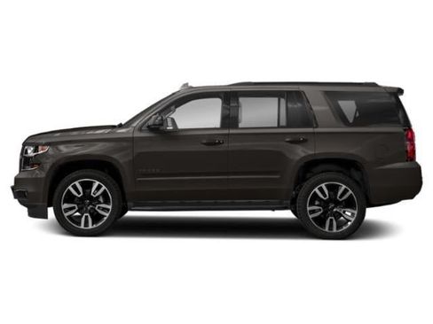 Used 2018 Chevrolet Tahoe Premier AWD/4WD image 2