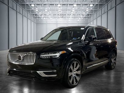 Used 2024 Volvo XC60 B5 Plus w/ Climate Package