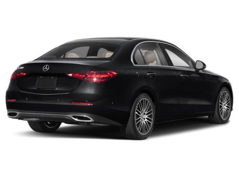 Used 2023 Mercedes-Benz C 300 4MATIC Sedan image 2