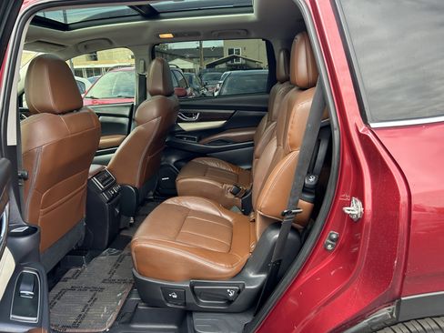 Used 2019 Subaru Ascent Touring w/ Popular Package #3 AWD/4WD image 11