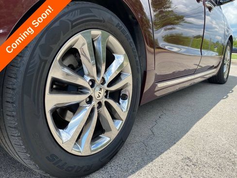 Used 2018 Kia Sedona SX Limited FWD image 14