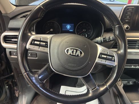 Used 2021 Kia Telluride S AWD/4WD image 18