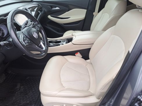 Used 2020 Buick Envision Preferred image 12