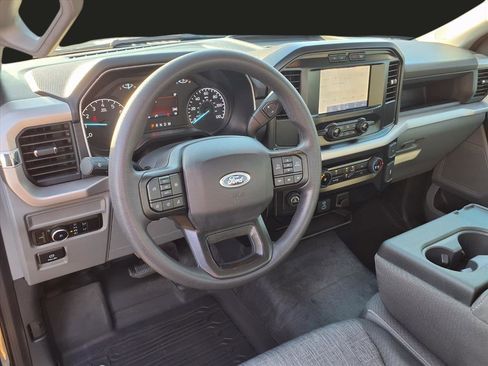 Used 2023 Ford F150 XL w/ Trailer Tow Package image 4