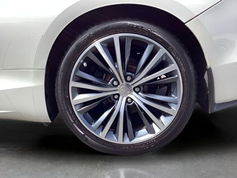 Used 2017 INFINITI Q60 w/ Premium Package image 11