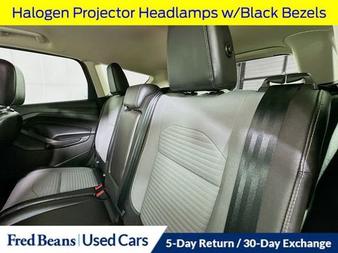 Used 2017 Ford Escape SE w/ Equipment Group 201A image 30