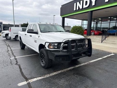 Used 2016 RAM 2500 Tradesman w/ Chrome Appearance Group AWD/4WD image 2