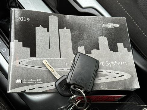 Used 2019 Chevrolet Colorado LT RWD image 11