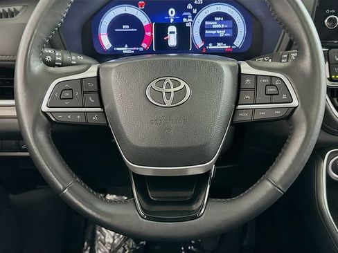 Used 2024 Toyota Grand Highlander FWD image 15