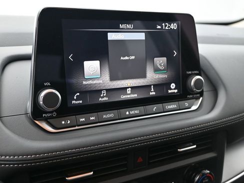 Certified 2026 Nissan Rogue SV FWD image 22