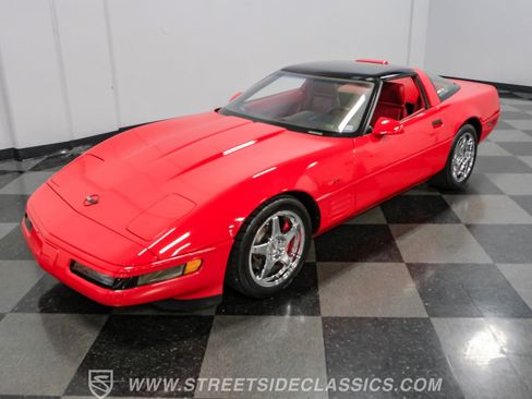 Used 1991 Chevrolet Corvette ZR-1 RWD image 37
