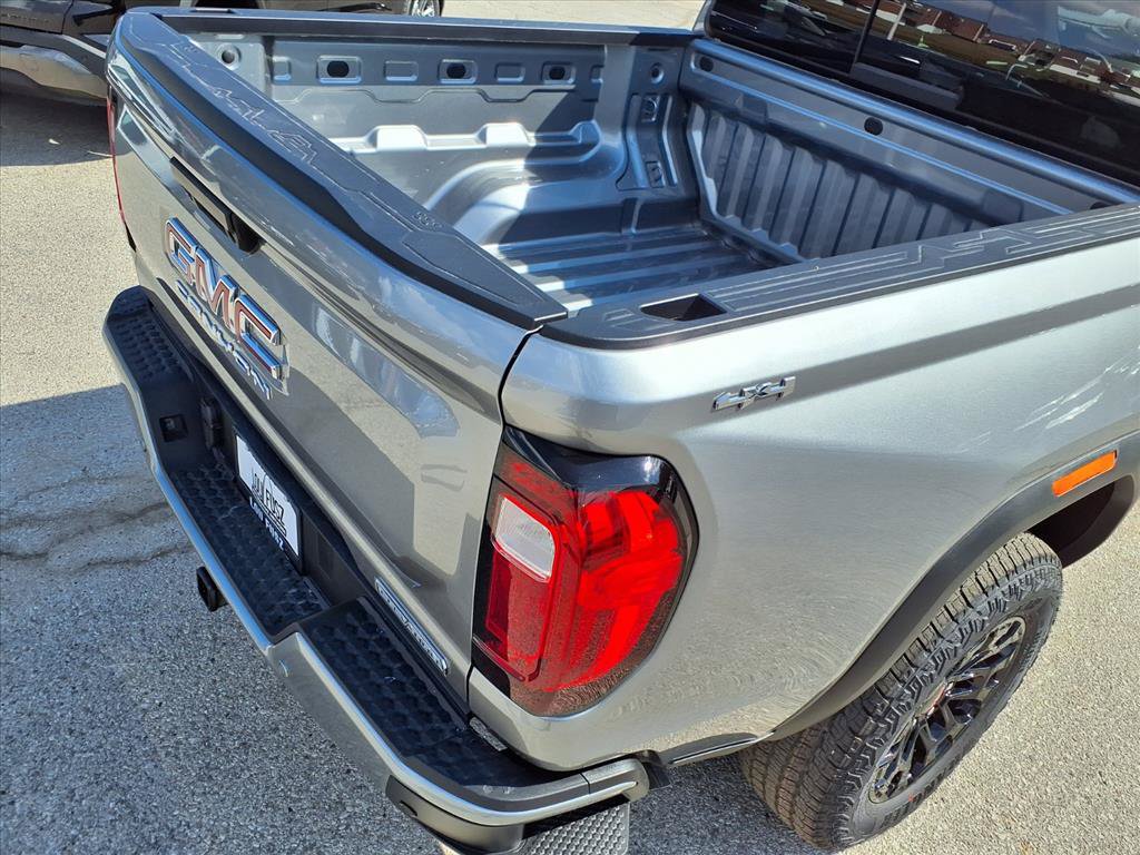 New 2026 GMC Canyon Elevation w/ Convenience Package AWD/4WD image 18