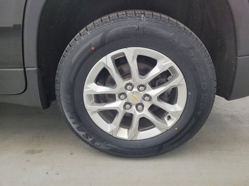 Used 2019 Chevrolet Traverse LT w/ LPO, Floor Liner Package AWD/4WD image 31