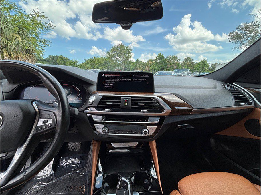 Used 2021 BMW X4 xDrive30i w/ Premium Package AWD/4WD image 11