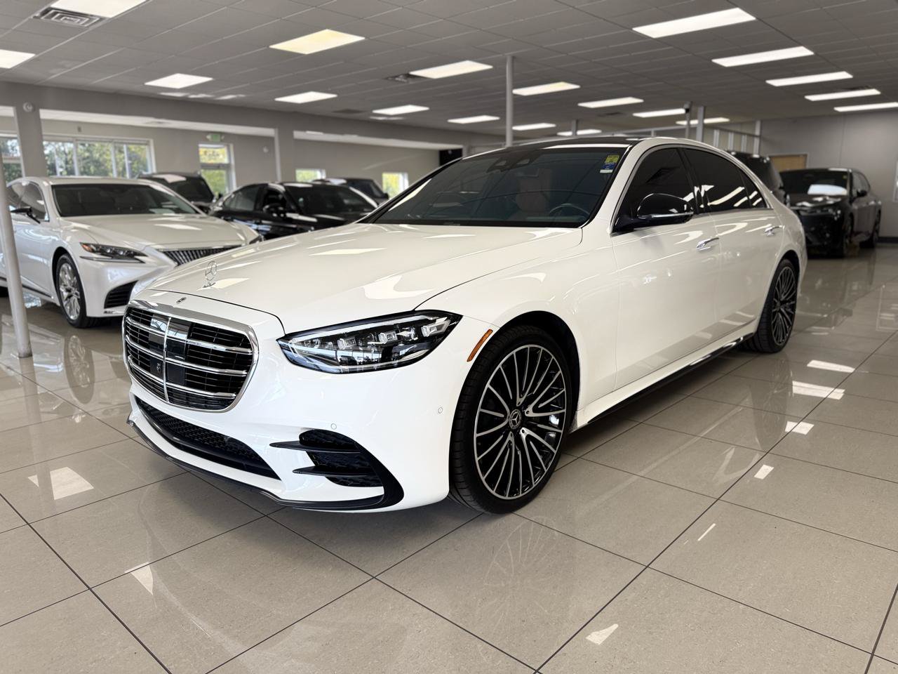 Used 2022 Mercedes-Benz S 580 4MATIC Sedan image 9