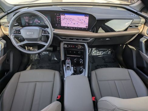 New 2025 Audi Q5 Premium image 5