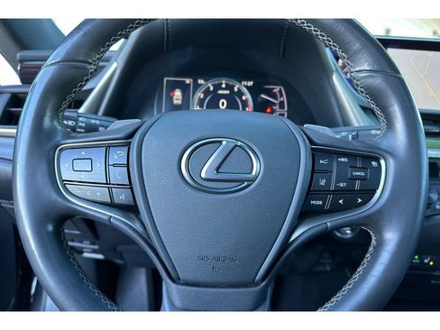 Used 2019 Lexus ES 350 image 26