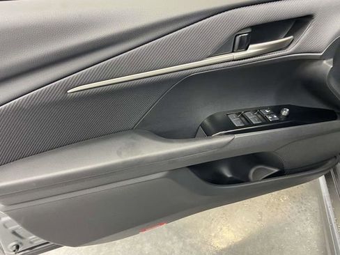 Used 2026 Toyota Camry SE image 17