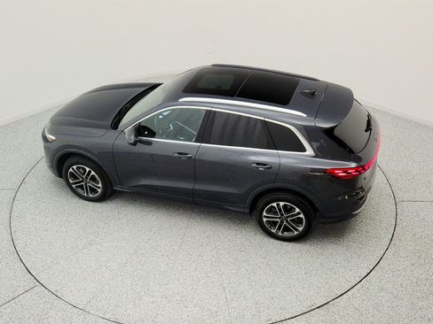 Certified 2025 Audi Q5 Premium Plus w/ Premium Plus AWD/4WD image 29