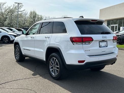 Used 2022 Jeep Grand Cherokee Limited AWD/4WD image 4
