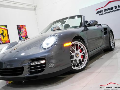 Used 2010 Porsche 911 Turbo image 34