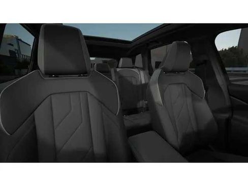New 2026 BMW X3 M50 w/ Premium Package AWD/4WD image 11