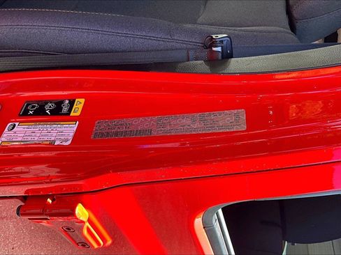 Certified 2025 Jeep Wrangler Unlimited Sahara AWD/4WD image 35