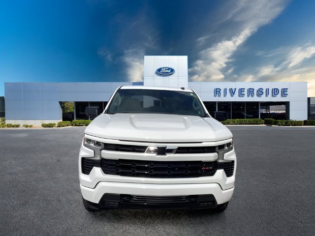 Used 2023 Chevrolet Silverado 1500 RST AWD/4WD image 6