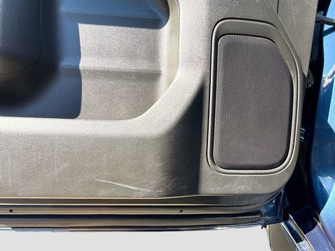 Used 2022 Chevrolet Silverado 1500 RST image 18